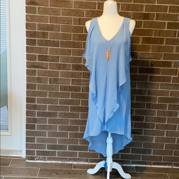 Dress - Picture 1 of 4